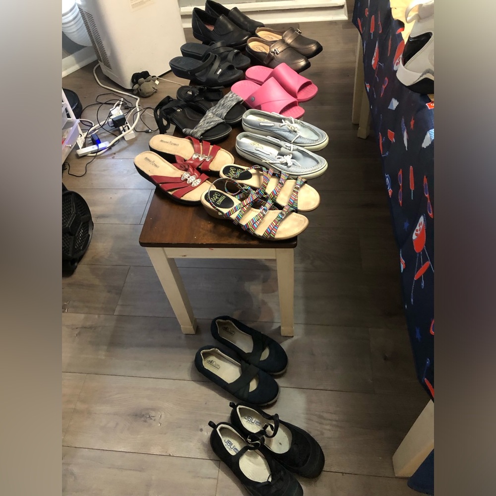 Women’s Shoe bundle (10 pairs) size 8